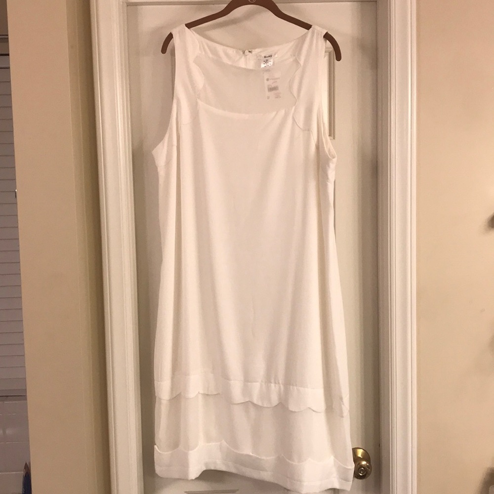 Versona sheath style dress